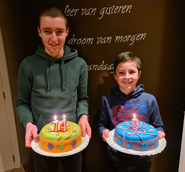 Kosciuszko leerling tevredenheid Verjaardagstaarten 2021 Maxim 14 jaar en Mathis 9 jaar , recept , gebak •  Gette