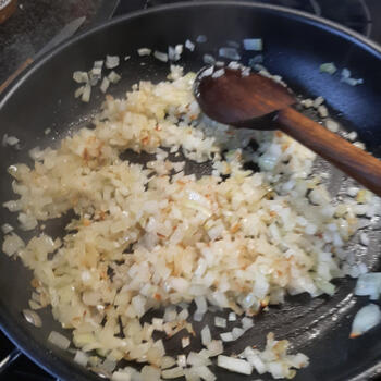 Pasta of pizzasaus van een laat zomerse tuinoogst 4