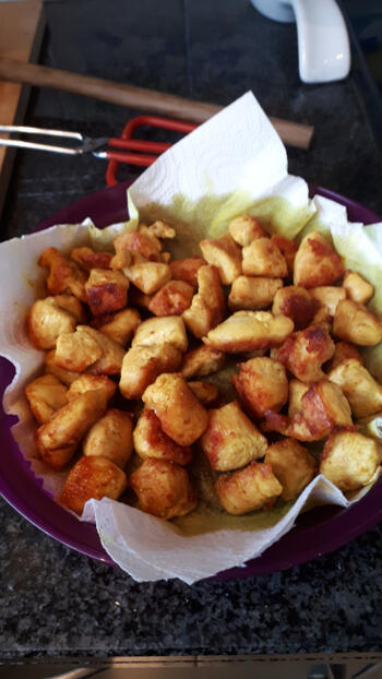 Pasta met pompoen-kaassaus en kalkoenblokjes 4